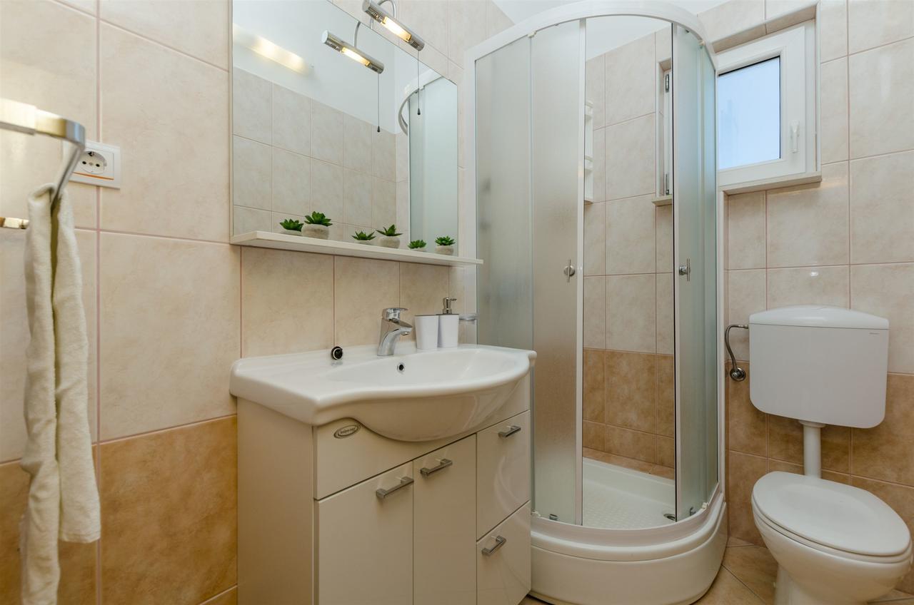 Apartments Srecko Duće Екстериор снимка