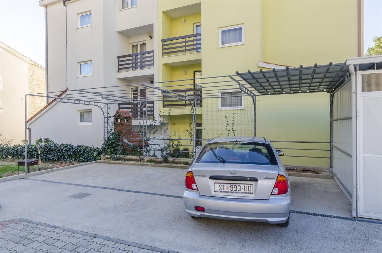 Apartments Srecko Duće Екстериор снимка